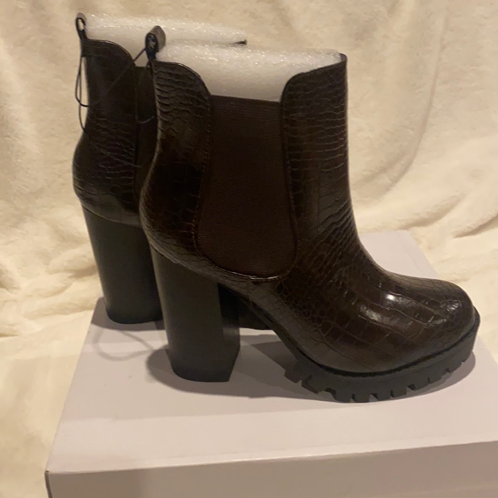 Brand New Brown Booties